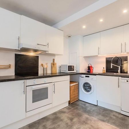 Spacious Apartment W Private Parking In Old Rijsel Buitenkant foto